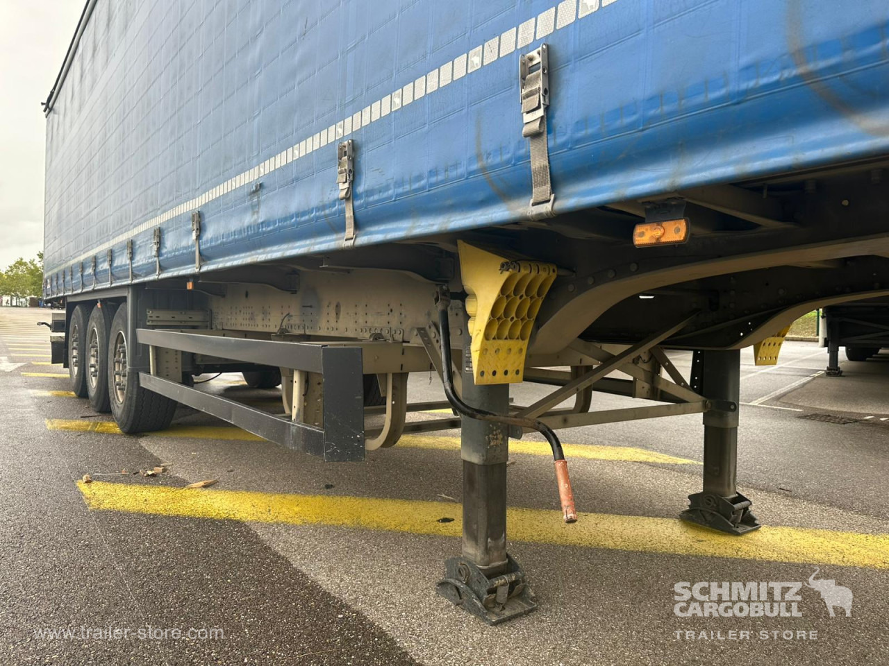 SCHMITZ Curtainsider Standard - Poluprikolica sa ceradom: slika 2 SCHMITZ Curtainsider Standard - Poluprikolica sa ceradom: slika 2