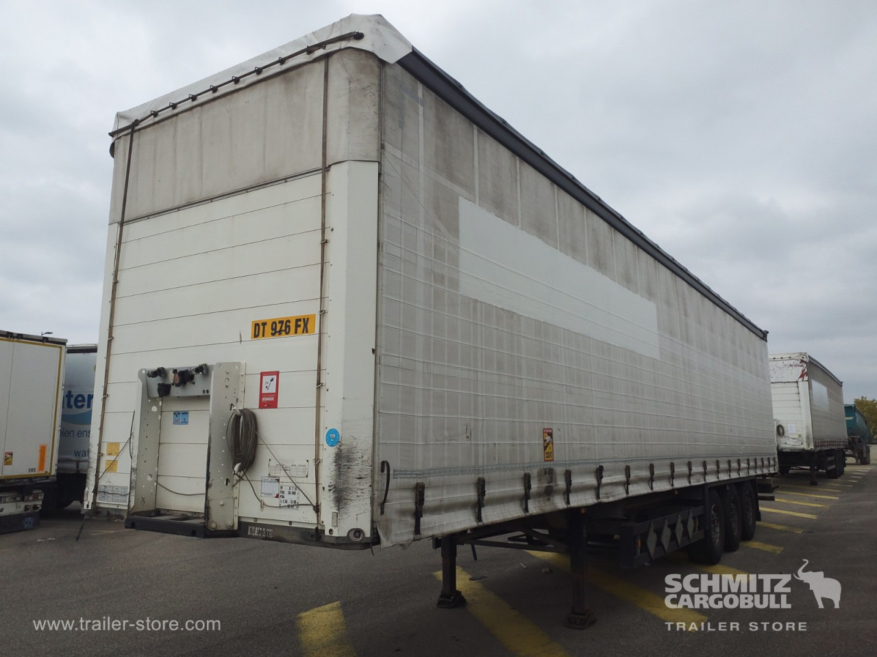 SCHMITZ Curtainsider Standard - Poluprikolica sa ceradom: slika 4 SCHMITZ Curtainsider Standard - Poluprikolica sa ceradom: slika 4
