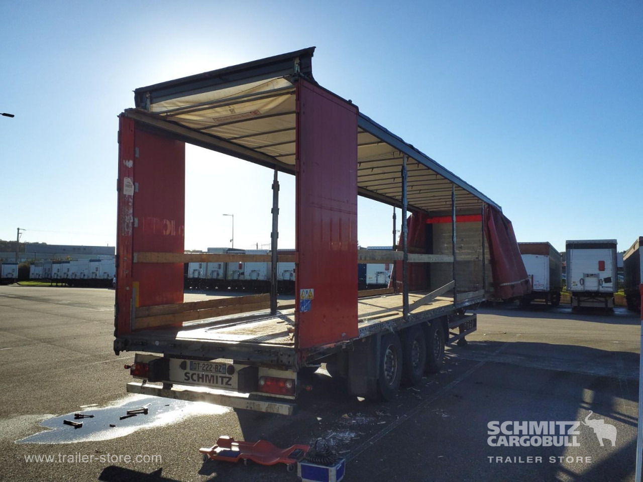 SCHMITZ Curtainsider Standard - Poluprikolica sa ceradom: slika 2 SCHMITZ Curtainsider Standard - Poluprikolica sa ceradom: slika 2