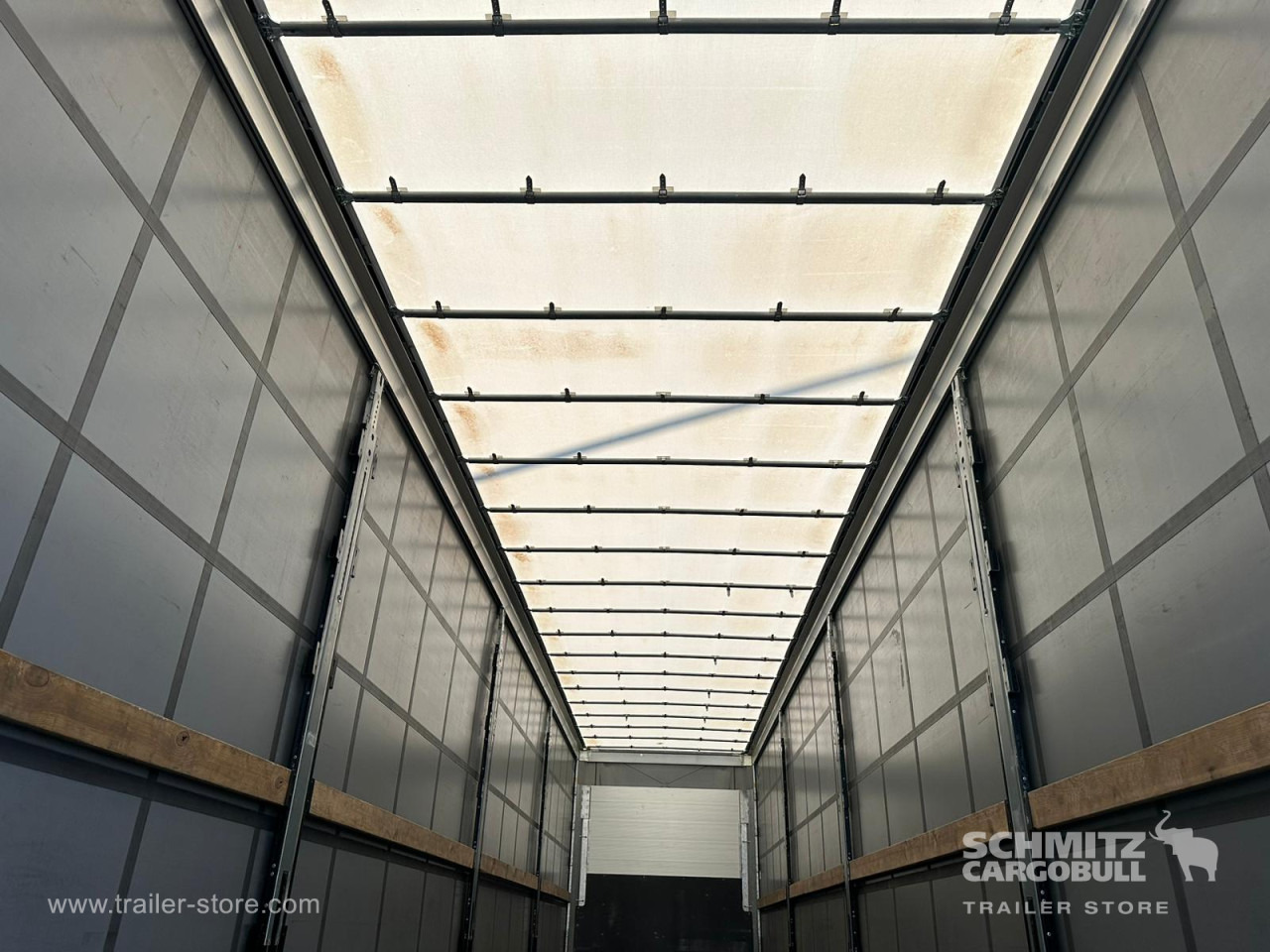 SCHMITZ Curtainsider Standard - Poluprikolica sa ceradom: slika 5 SCHMITZ Curtainsider Standard - Poluprikolica sa ceradom: slika 5