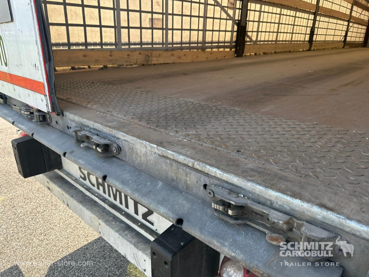 SCHMITZ Curtainsider Standard - Poluprikolica sa ceradom: slika 4 SCHMITZ Curtainsider Standard - Poluprikolica sa ceradom: slika 4