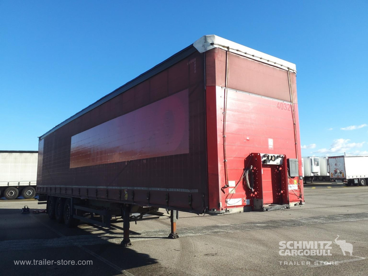 SCHMITZ Curtainsider Standard - Poluprikolica sa ceradom: slika 1 SCHMITZ Curtainsider Standard - Poluprikolica sa ceradom: slika 1