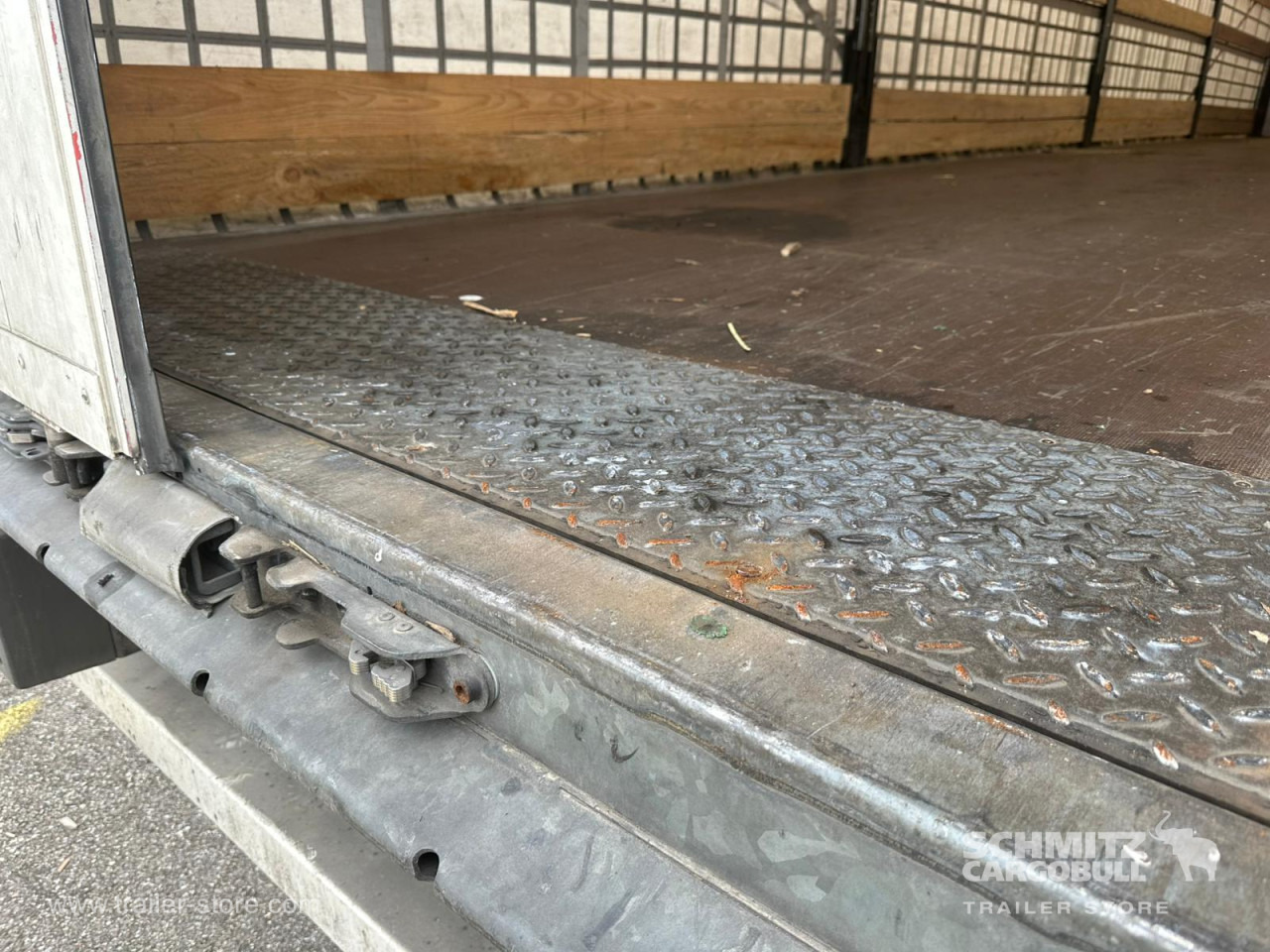 SCHMITZ Curtainsider Standard - Poluprikolica sa ceradom: slika 4 SCHMITZ Curtainsider Standard - Poluprikolica sa ceradom: slika 4