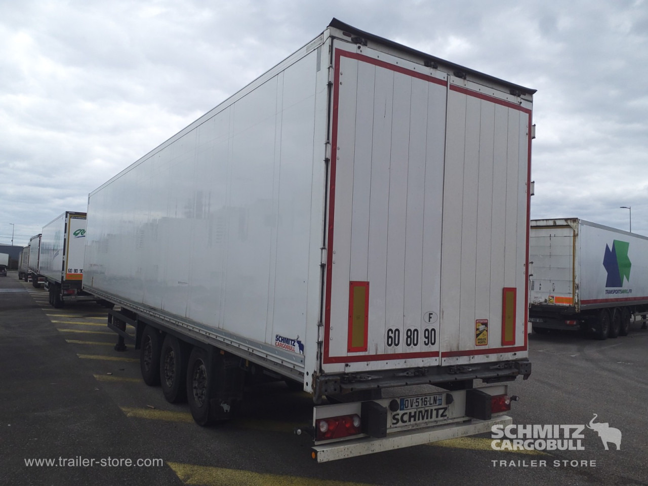 SCHMITZ Dryfreight Standard Double deck - Poluprikolica sa zatvorenim sandukom: slika 2 SCHMITZ Dryfreight Standard Double deck - Poluprikolica sa zatvorenim sandukom: slika 2