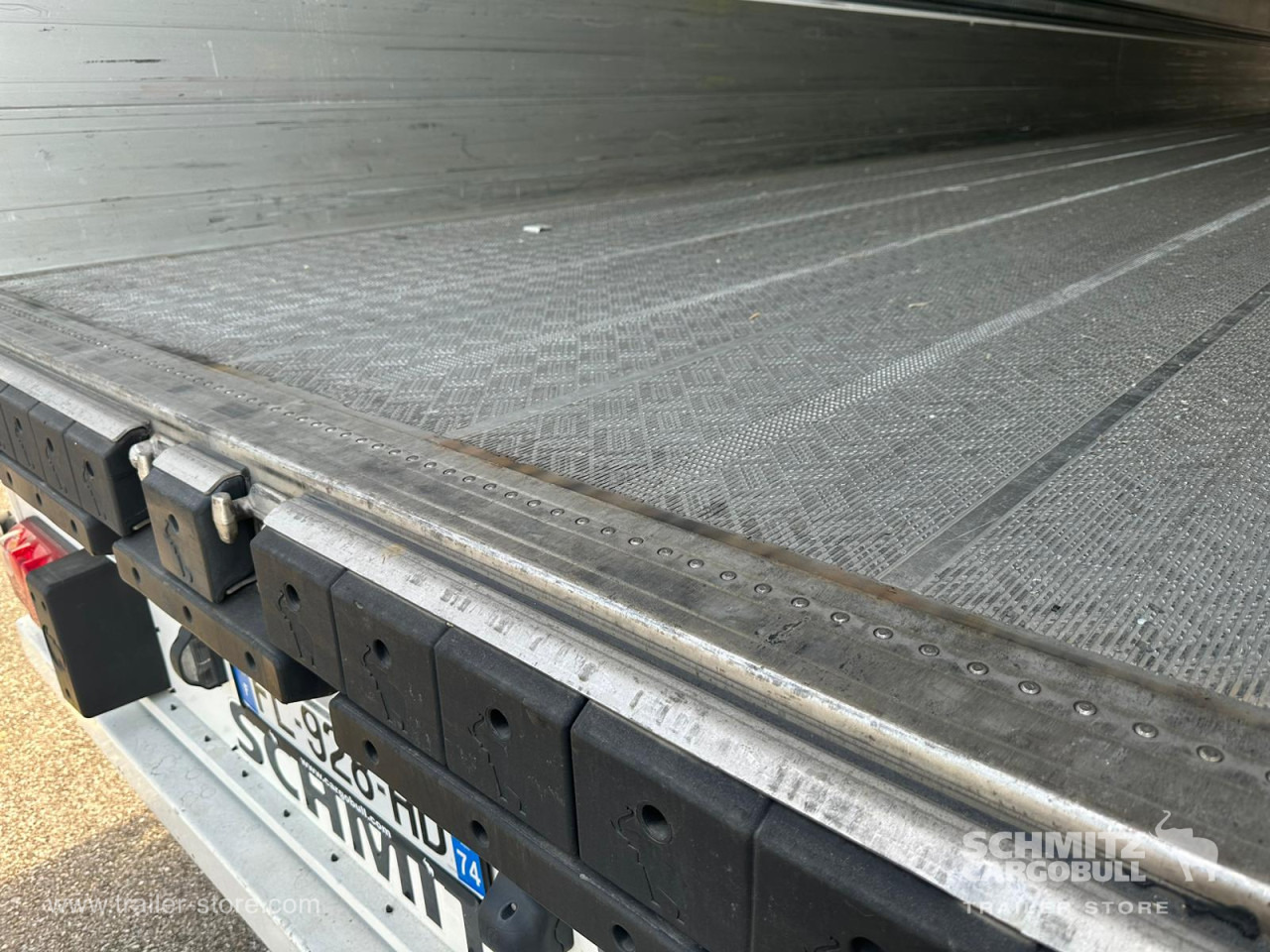 SCHMITZ Reefer Standard - Izotermička poluprikolica: slika 4 SCHMITZ Reefer Standard - Izotermička poluprikolica: slika 4