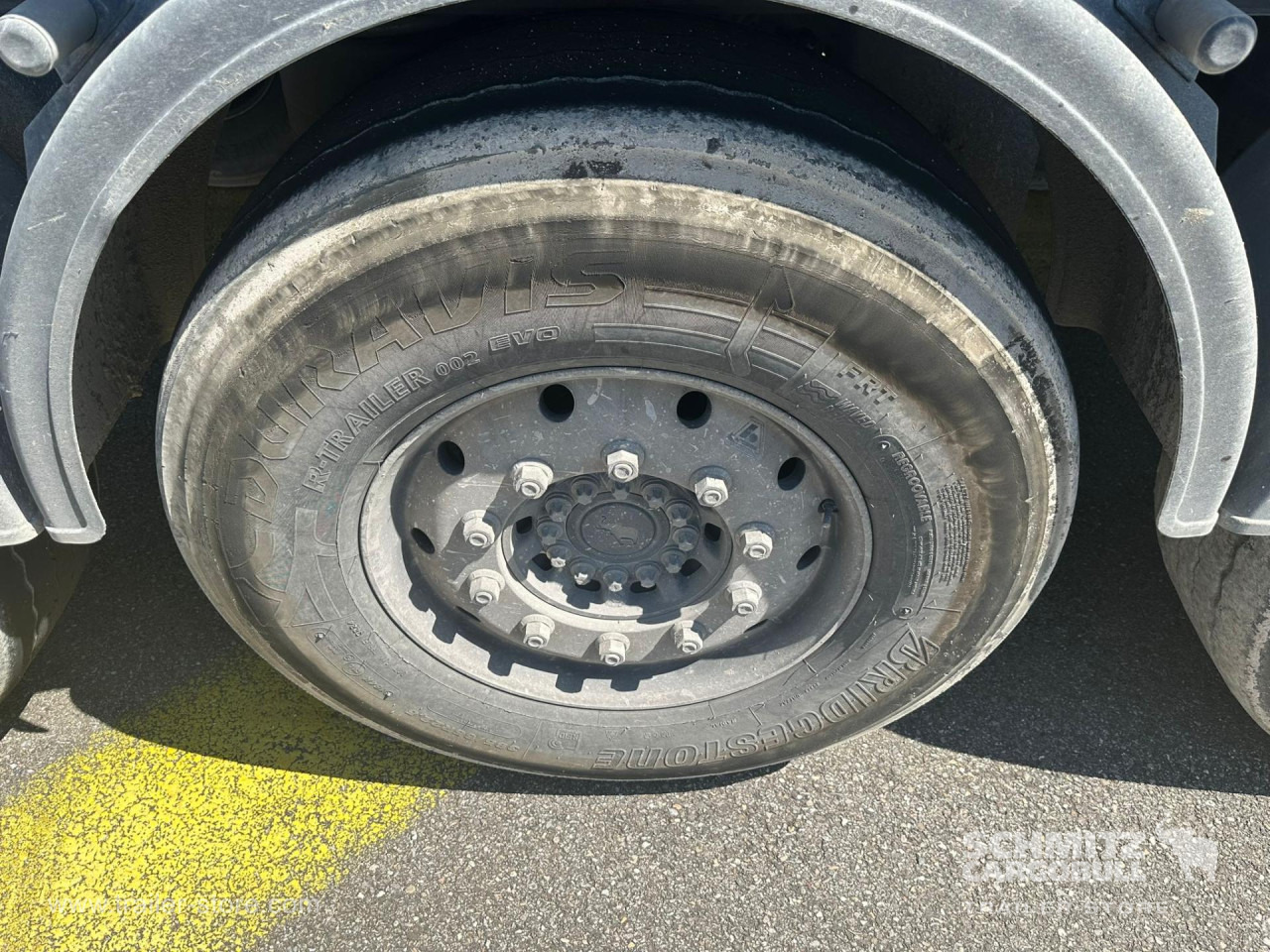 SCHMITZ Tipper Alu-square sided body 27m³ - Poluprikolica istovarivača: slika 3 SCHMITZ Tipper Alu-square sided body 27m³ - Poluprikolica istovarivača: slika 3