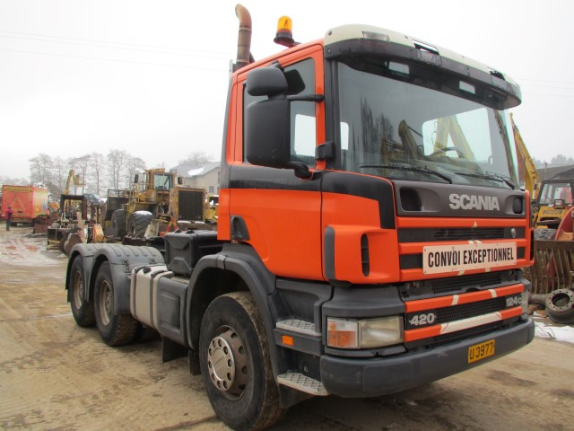 Scania 124C.420 6x4 - Tegljač: slika 2 Scania 124C.420 6x4 - Tegljač: slika 2