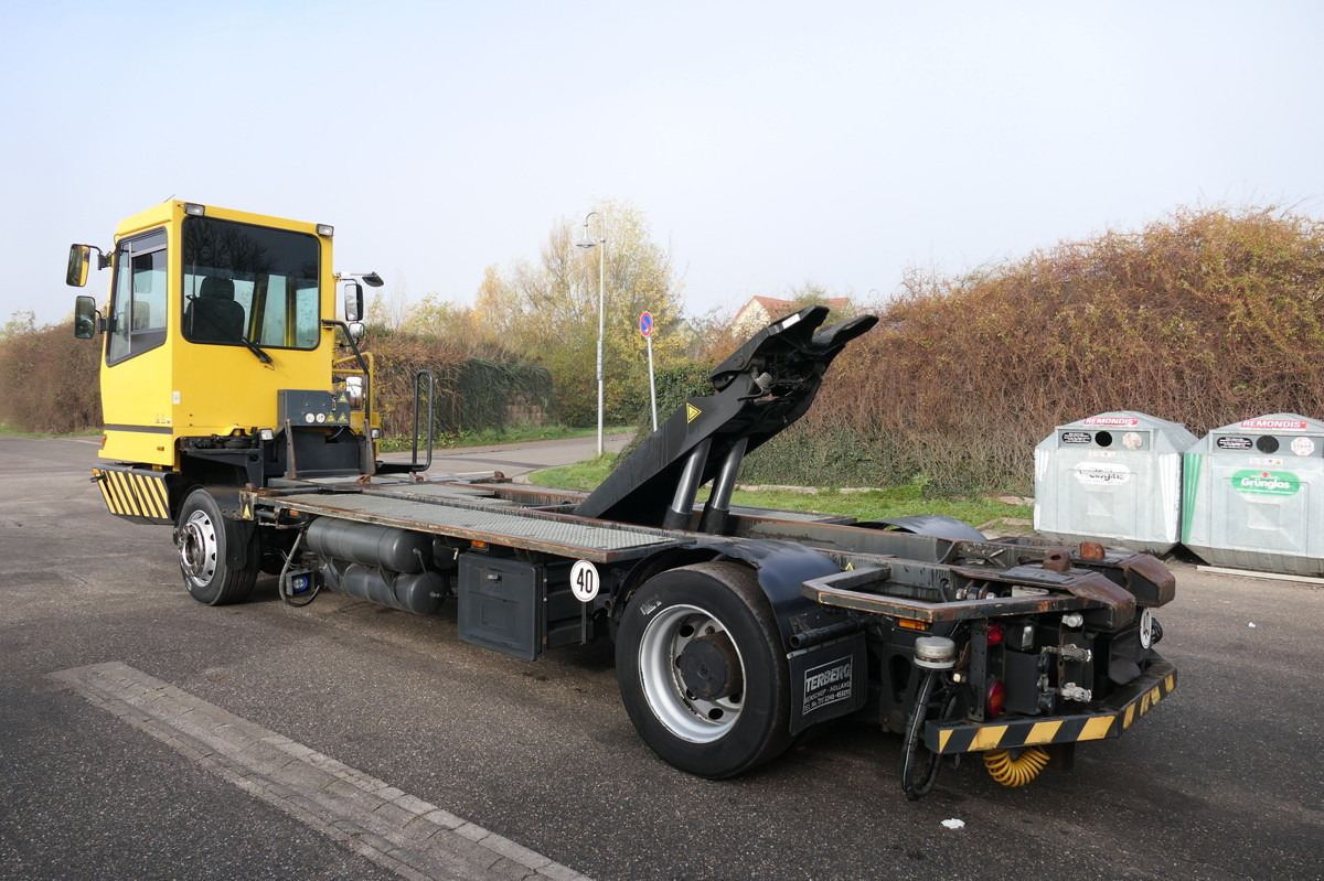 BC 182 Kamag Wiesel WBH 25 Umsetzfahrzeug - Kamion za prevoz kontejnera/ Kamion sa promenjivim sandukom: slika 1 BC 182 Kamag Wiesel WBH 25 Umsetzfahrzeug - Kamion za prevoz kontejnera/ Kamion sa promenjivim sandukom: slika 1