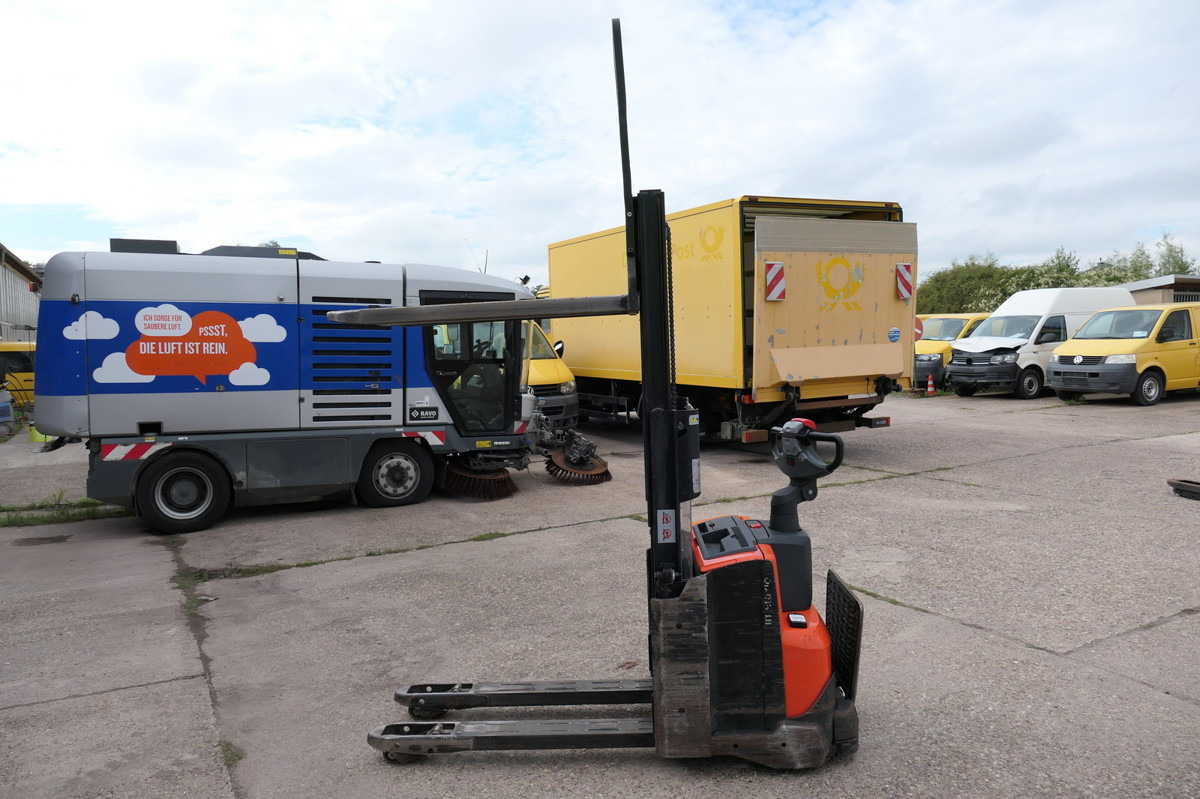 BT SWE 200D Batterie 28/2023 - Kolica za palete: slika 2 BT SWE 200D Batterie 28/2023 - Kolica za palete: slika 2