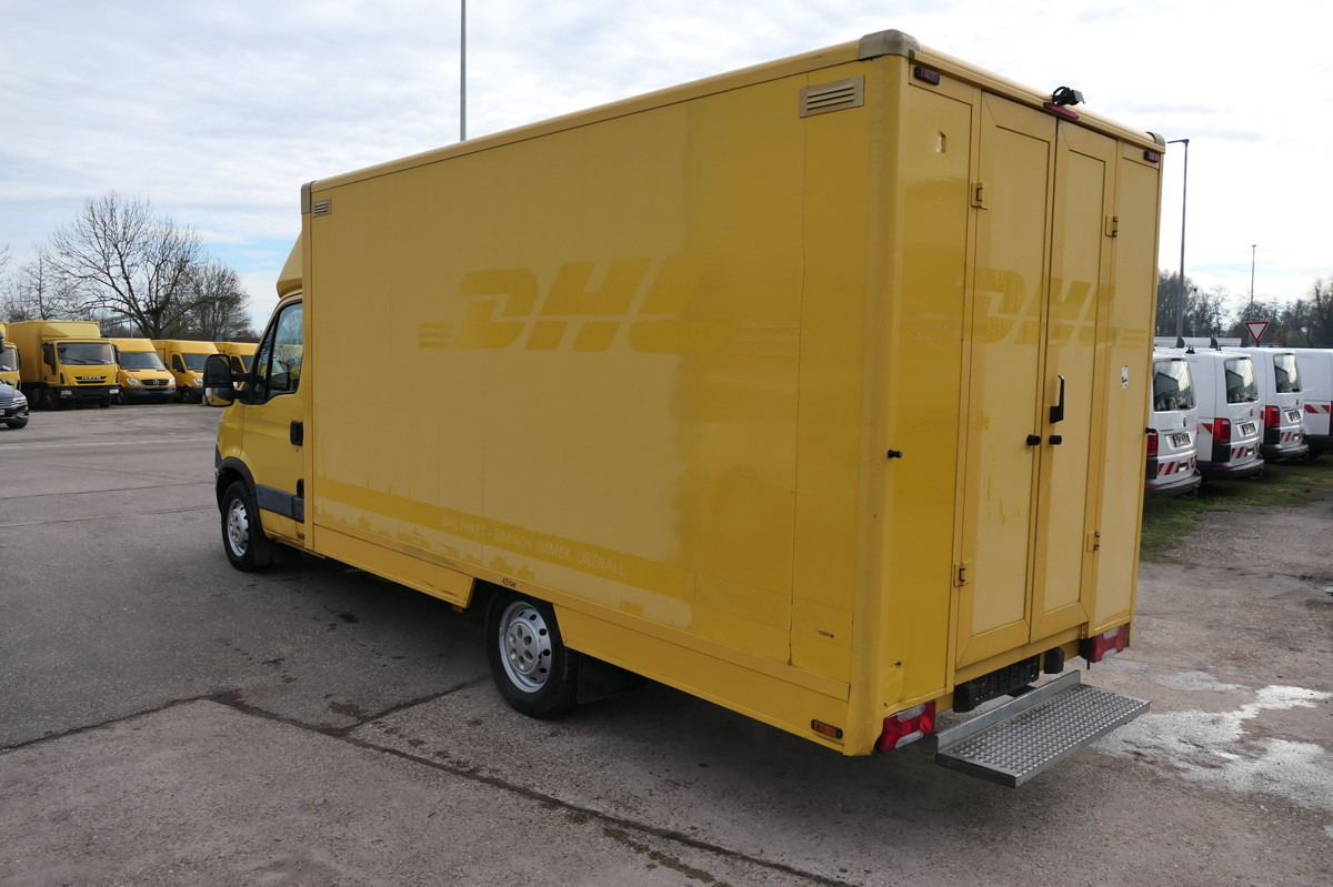 IVECO Daily 35 S11 C30C AUTOMATIK KAMERA Regale LUFT D - Dostavno vozilo sa zatvorenim sandukom: slika 5 IVECO Daily 35 S11 C30C AUTOMATIK KAMERA Regale LUFT D - Dostavno vozilo sa zatvorenim sandukom: slika 5
