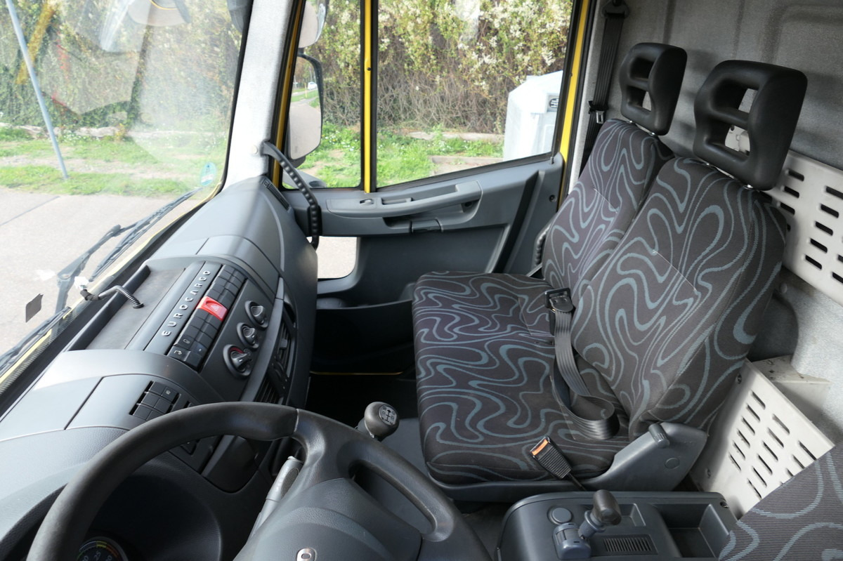 Kamion sa zatvorenim sandukom IVECO EuroCargo ML 120 E 28 AHK LBW: slika 11