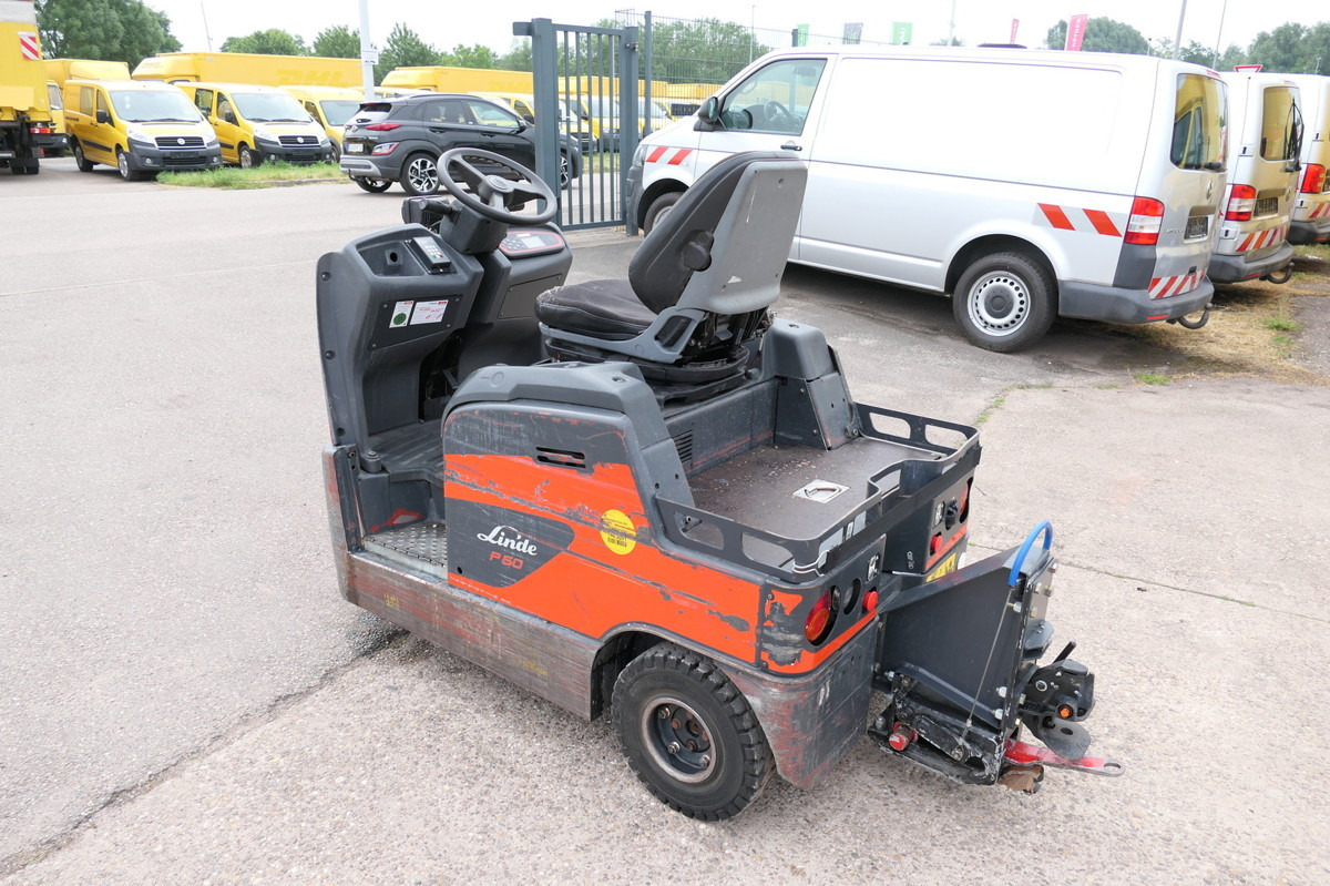 LINDE P 60 Z Schlepper Batterie 10/2020 3-Rad - Vučno vozilo: slika 5 LINDE P 60 Z Schlepper Batterie 10/2020 3-Rad - Vučno vozilo: slika 5