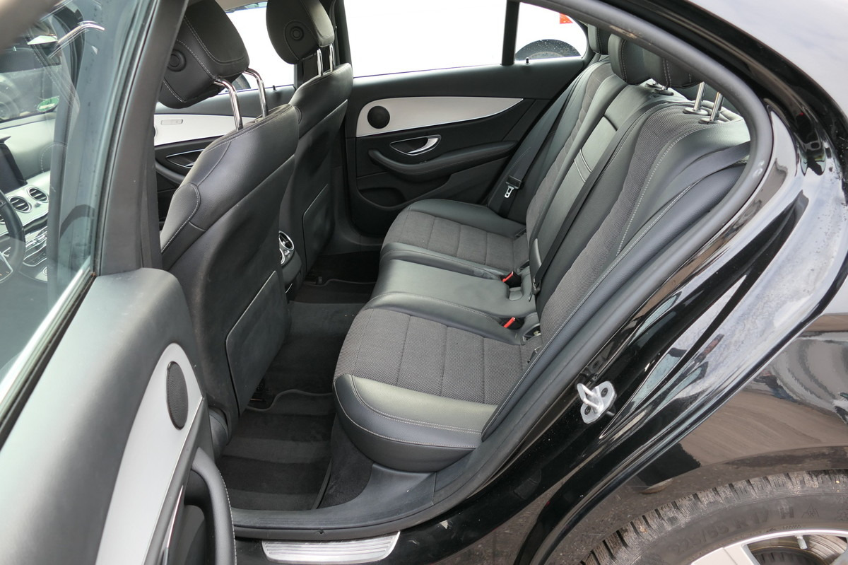 Limuzina MERCEDES-BENZ E 220 d AVANTGARDE KLIMA: slika 8