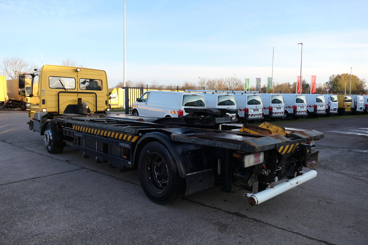 MERCEDES-BENZ KAMAG WBH 25 Wiesel Terberg Umsetzfahrz. KLIMA A - Kamion za prevoz kontejnera/ Kamion sa promenjivim sandukom: slika 1 MERCEDES-BENZ KAMAG WBH 25 Wiesel Terberg Umsetzfahrz. KLIMA A - Kamion za prevoz kontejnera/ Kamion sa promenjivim sandukom: slika 1