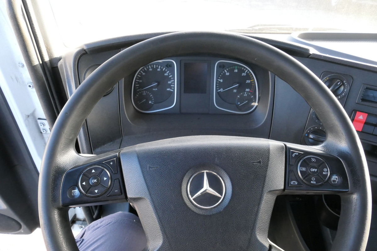 Kamion za prevoz kontejnera/ Kamion sa promenjivim sandukom MERCEDES-BENZ Kamag Wiesel WBH 25 E4-D: slika 15 Kamion za prevoz kontejnera/ Kamion sa promenjivim sandukom MERCEDES-BENZ Kamag Wiesel WBH 25 E4-D: slika 15