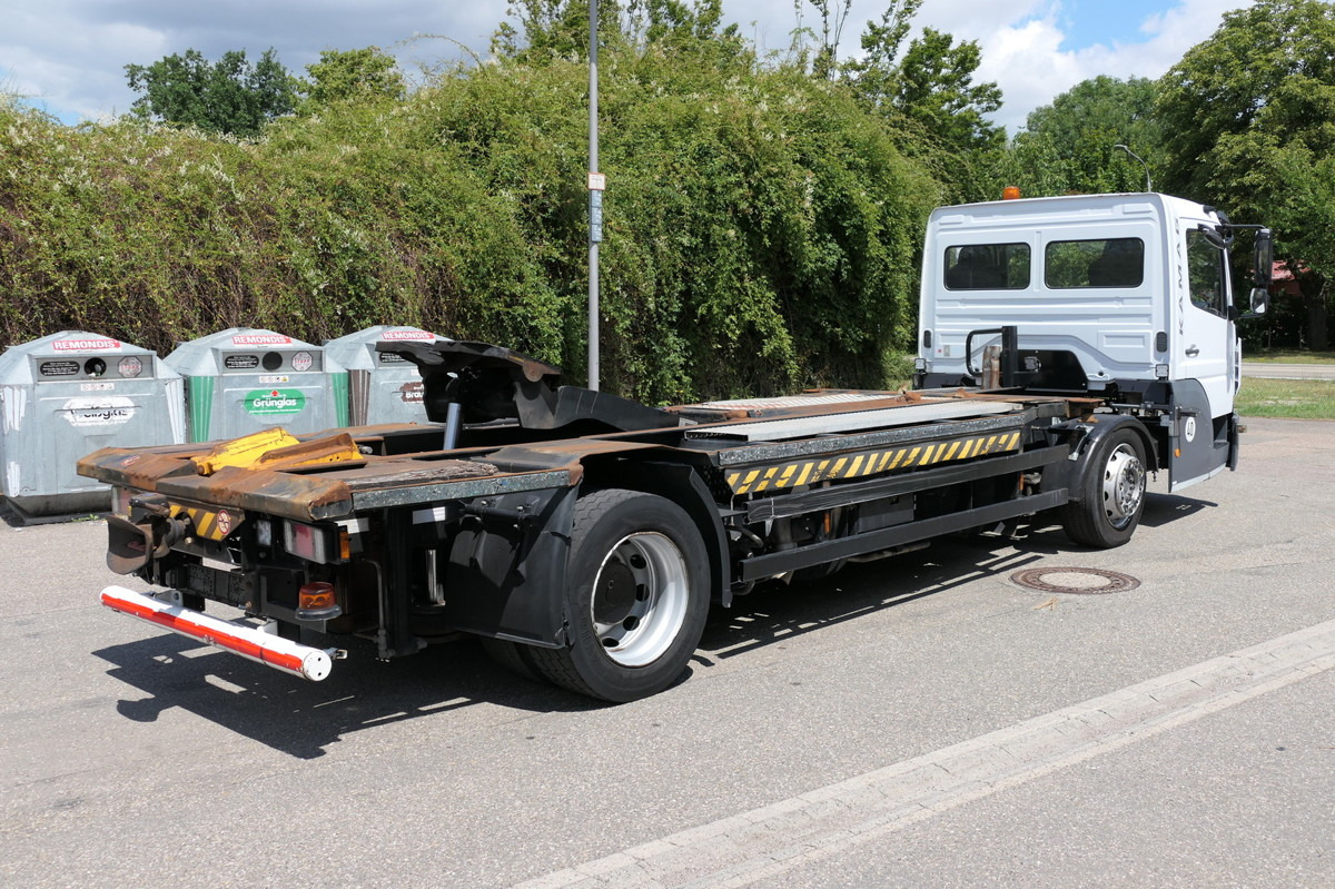 MERCEDES-BENZ Kamag Wiesel WBH 25 Wiesel Umsetzfahrzeug - Kamion za prevoz kontejnera/ Kamion sa promenjivim sandukom: slika 5 MERCEDES-BENZ Kamag Wiesel WBH 25 Wiesel Umsetzfahrzeug - Kamion za prevoz kontejnera/ Kamion sa promenjivim sandukom: slika 5