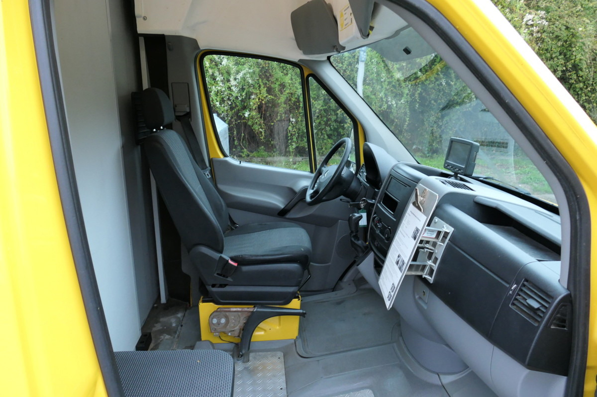 MERCEDES-BENZ SPRINTER 310 CDI MAXI EURO-5 KOFFER REGALE KAMER - Dostavno vozilo sa zatvorenim sandukom: slika 5 MERCEDES-BENZ SPRINTER 310 CDI MAXI EURO-5 KOFFER REGALE KAMER - Dostavno vozilo sa zatvorenim sandukom: slika 5