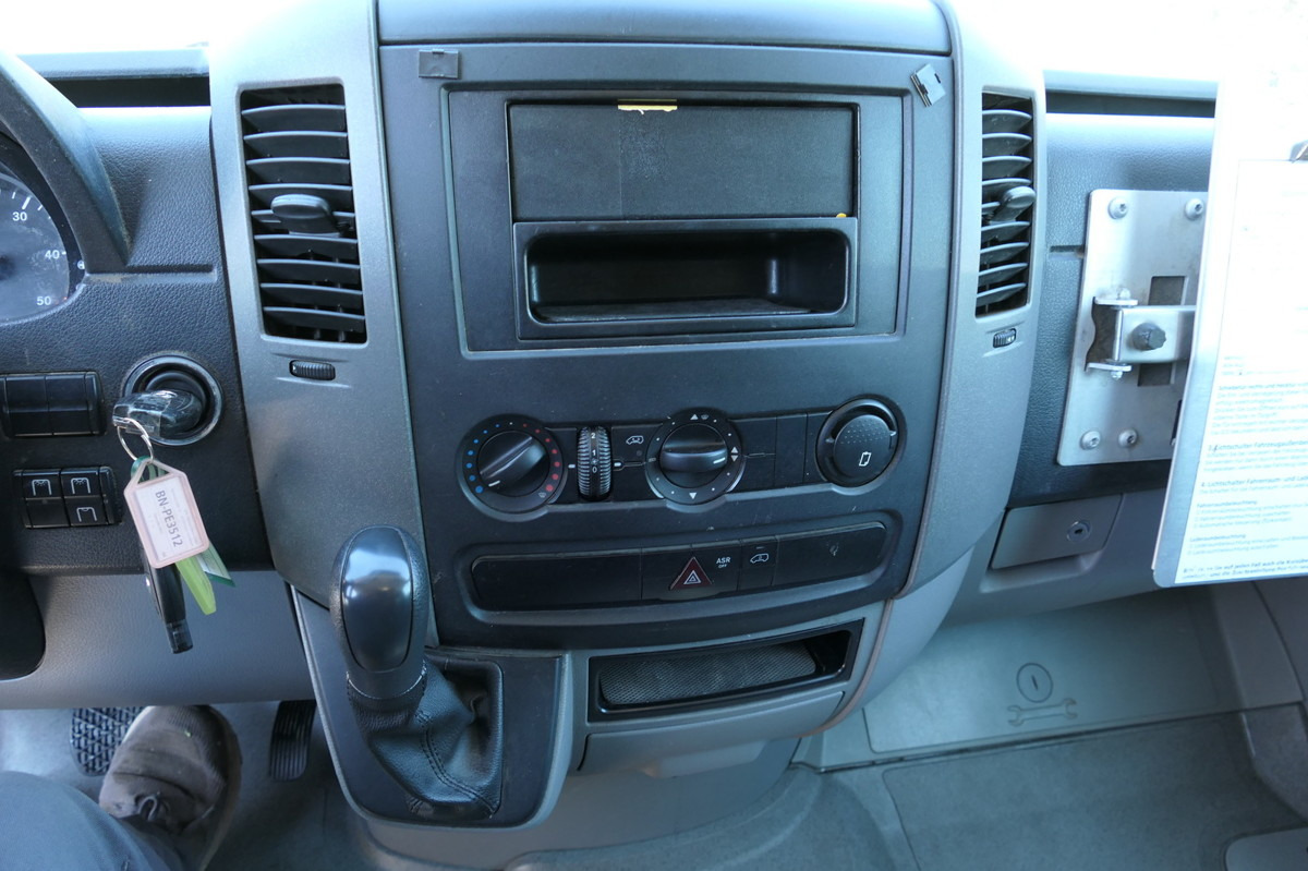Dostavno vozilo sa zatvorenim sandukom MERCEDES-BENZ SPRINTER 310 CDI MAXI EURO-5 KOFFER REGALE KAMER: slika 10
