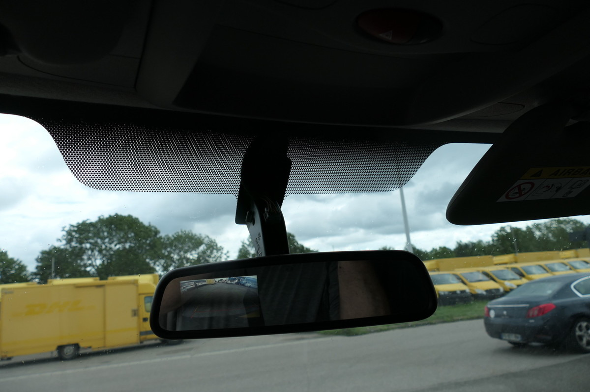 Lizing RENAULT Master 130 dCi L3H2 Euro6 KLIMA COC Regal RENAULT Master 130 dCi L3H2 Euro6 KLIMA COC Regal: slika 9 Lizing RENAULT Master 130 dCi L3H2 Euro6 KLIMA COC Regal RENAULT Master 130 dCi L3H2 Euro6 KLIMA COC Regal: slika 9