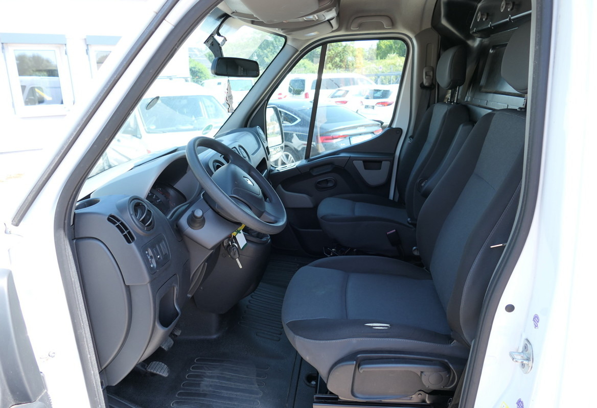 Furgon RENAULT Master 130 dCi L3H2 Euro6 KLIMA COC Regal: slika 9 Furgon RENAULT Master 130 dCi L3H2 Euro6 KLIMA COC Regal: slika 9