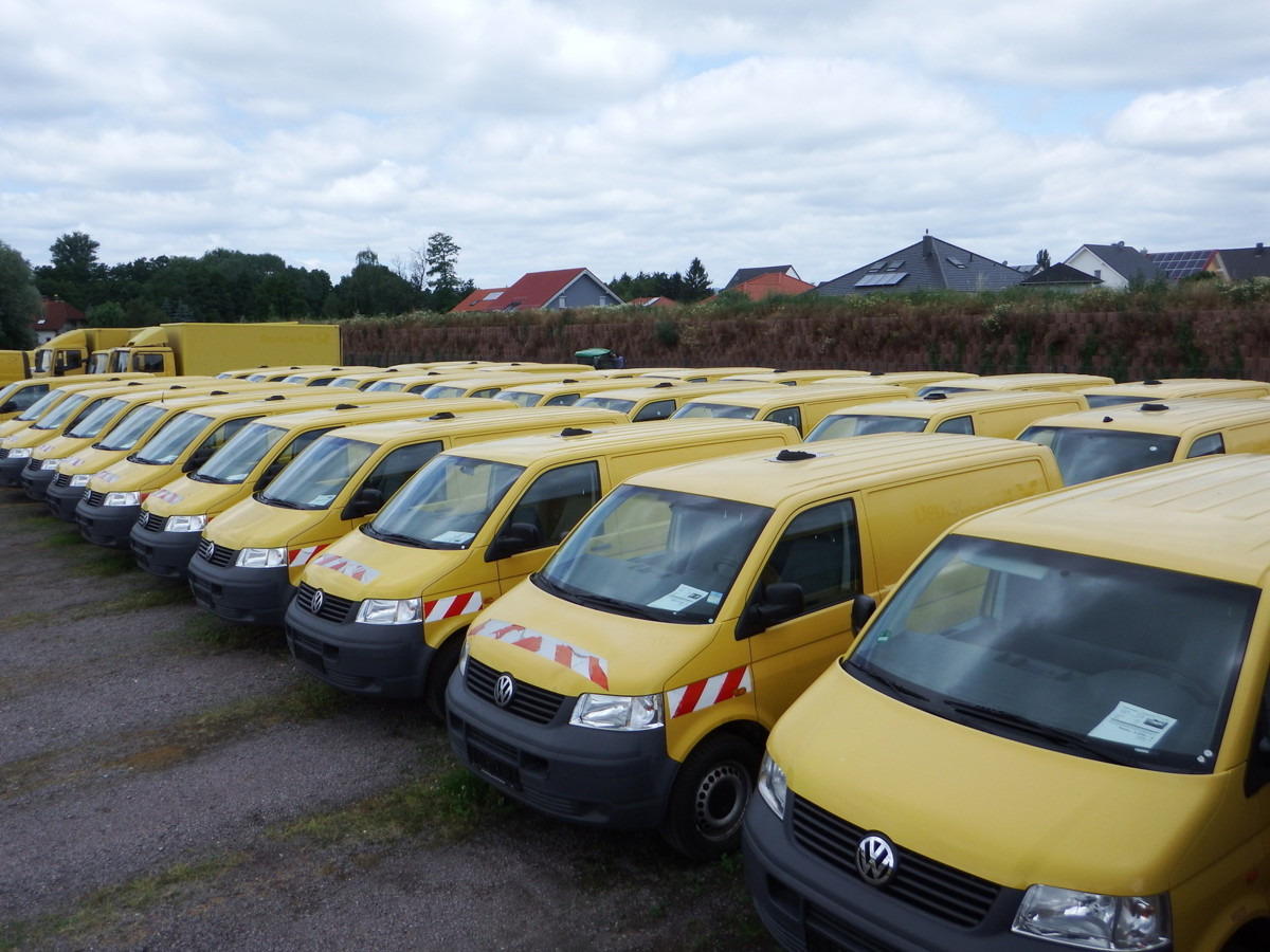 VW T5 Transporter 1.9 TDI 2-Sitzer PARKTRONIK 2xSCH - Mali kombi: slika 1 VW T5 Transporter 1.9 TDI 2-Sitzer PARKTRONIK 2xSCH - Mali kombi: slika 1