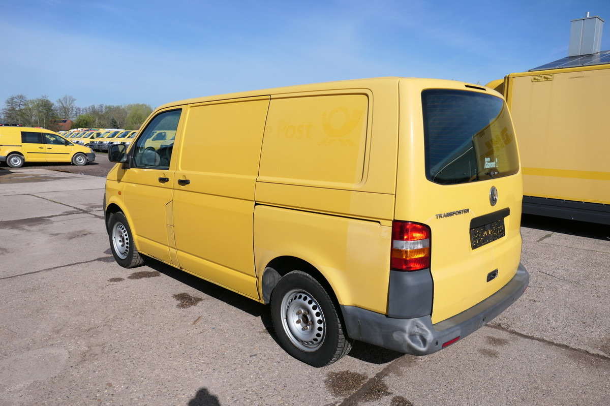 VW T5 Transporter 1.9 TDI PARKTRONIK 2xSCHIEBETÜR - Mali kombi: slika 5 VW T5 Transporter 1.9 TDI PARKTRONIK 2xSCHIEBETÜR - Mali kombi: slika 5