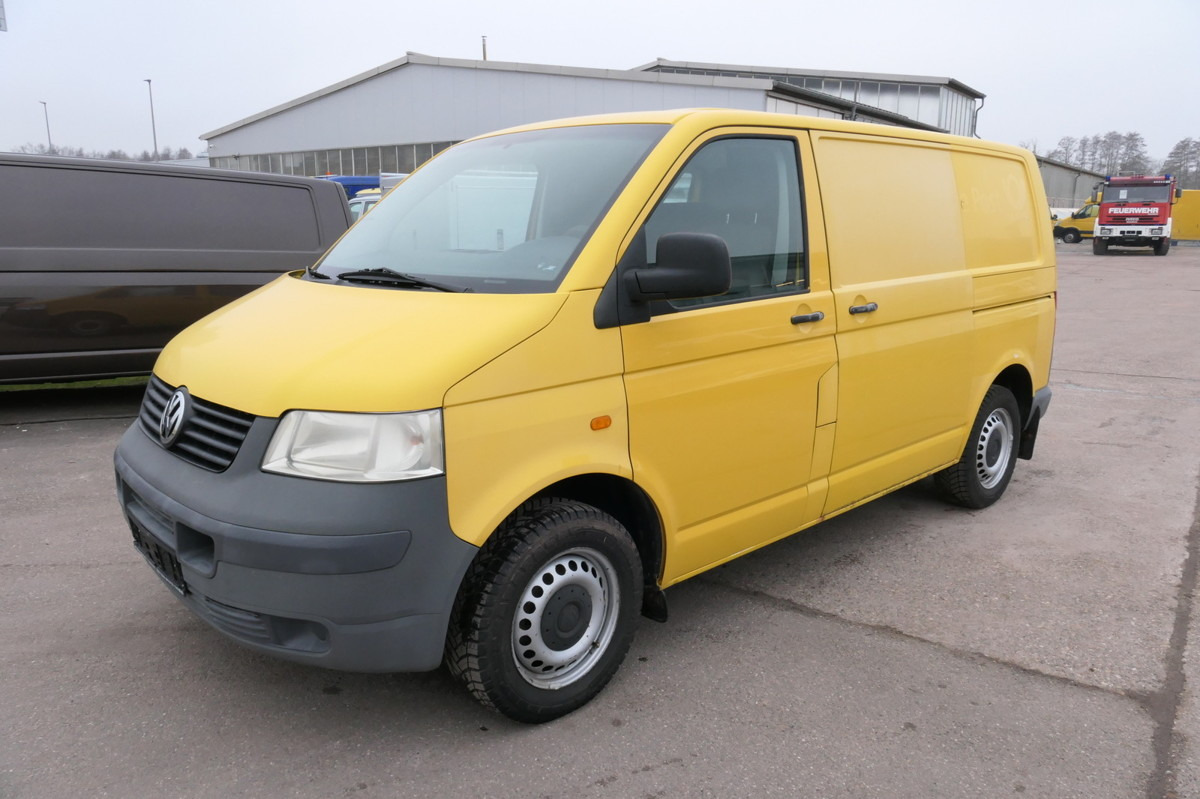 VW T5 Transporter 1.9 TDI PARKTRONIK 2xSCHIEBETÜR - Mali kombi: slika 2 VW T5 Transporter 1.9 TDI PARKTRONIK 2xSCHIEBETÜR - Mali kombi: slika 2