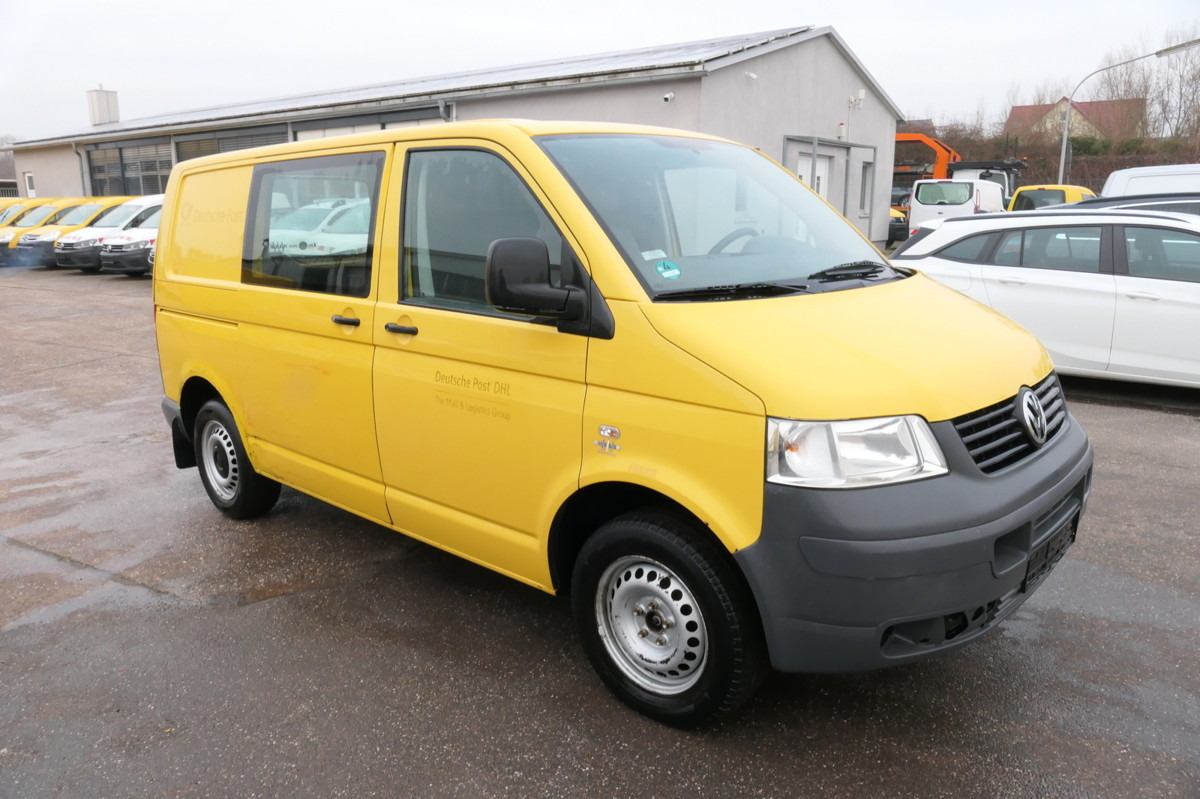 VW T5 Transporter 1.9 TDI PARKTRONIK 2xSCHIEBETÜR S - Mali kombi: slika 3 VW T5 Transporter 1.9 TDI PARKTRONIK 2xSCHIEBETÜR S - Mali kombi: slika 3
