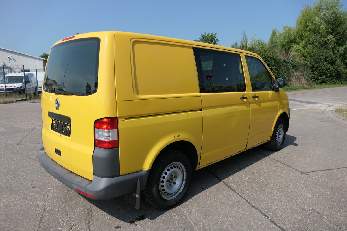VW T5 Transporter 2.0 TDI 2xSCHIEBETÜR PARKTRONIK E - Mali kombi: slika 3 VW T5 Transporter 2.0 TDI 2xSCHIEBETÜR PARKTRONIK E - Mali kombi: slika 3
