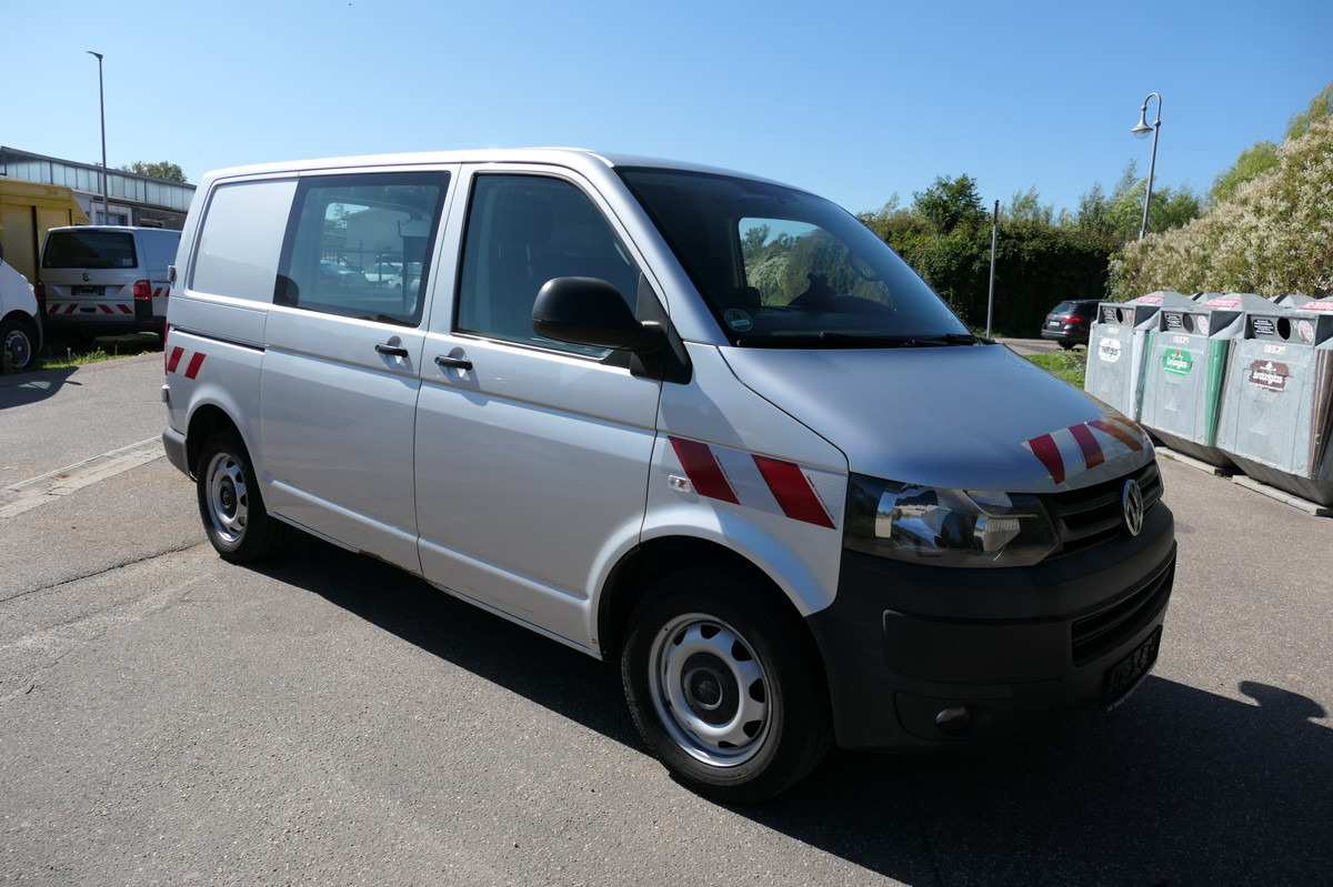 VW T5 Transporter 2.0 TDI 4Motion Flügeltür Klima A - Mali kombi: slika 3 VW T5 Transporter 2.0 TDI 4Motion Flügeltür Klima A - Mali kombi: slika 3