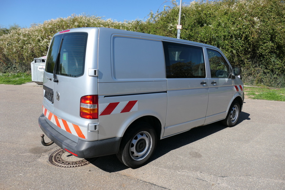 VW T5 Transporter 2.0 TDI 4Motion Flügeltür Klima A - Mali kombi: slika 4 VW T5 Transporter 2.0 TDI 4Motion Flügeltür Klima A - Mali kombi: slika 4