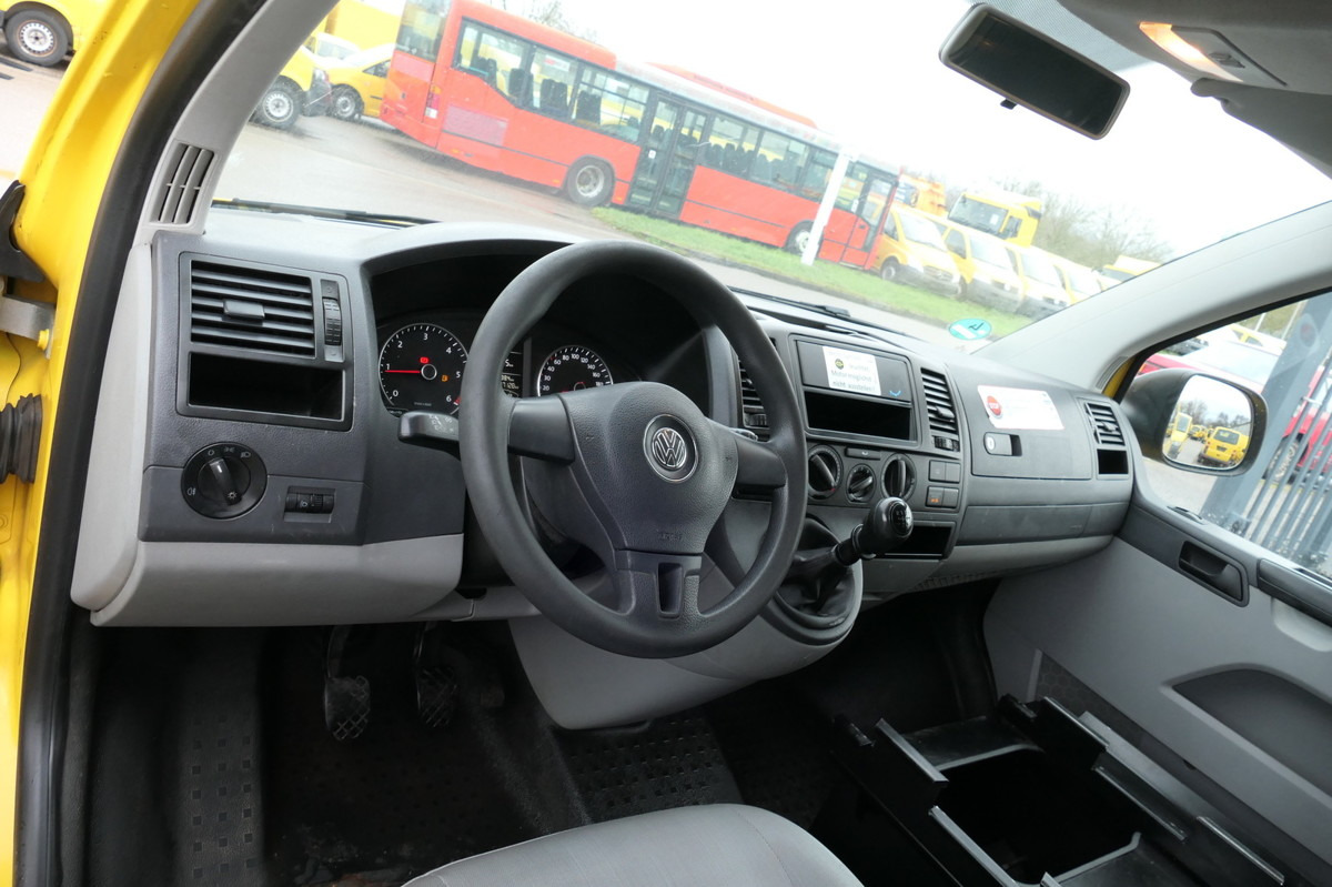 Interior photo 1: Mali kombi VW T5 Transporter 2.0 TDI EURO-5 CoC 2xSCHIEBETÜR P