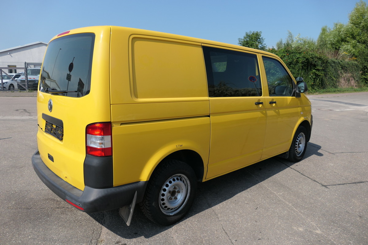 VW T5 Transporter 2.0 TDI EURO-5 CoC 2xSCHIEBETÜR P - Mali kombi: slika 3 VW T5 Transporter 2.0 TDI EURO-5 CoC 2xSCHIEBETÜR P - Mali kombi: slika 3