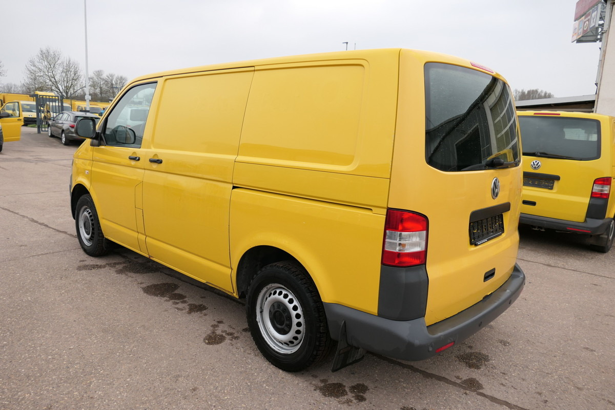 VW T5 Transporter 2.0 TDI PARKTRONIK EURO-5 2xSCHIE - Mali kombi: slika 5 VW T5 Transporter 2.0 TDI PARKTRONIK EURO-5 2xSCHIE - Mali kombi: slika 5