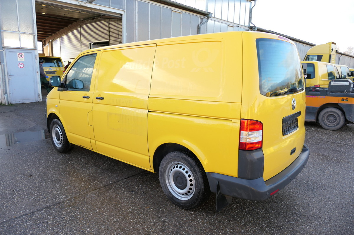 VW T5 Transporter 2.0 TDI PARKTRONIK EURO-5 2xSCHIE - Mali kombi: slika 5 VW T5 Transporter 2.0 TDI PARKTRONIK EURO-5 2xSCHIE - Mali kombi: slika 5