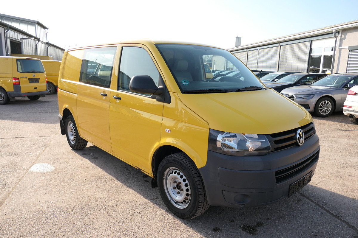 VW T5 Transporter 2.0 TDI PARKTRONIK EURO-5 2xSCHIE - Mali kombi: slika 3 VW T5 Transporter 2.0 TDI PARKTRONIK EURO-5 2xSCHIE - Mali kombi: slika 3
