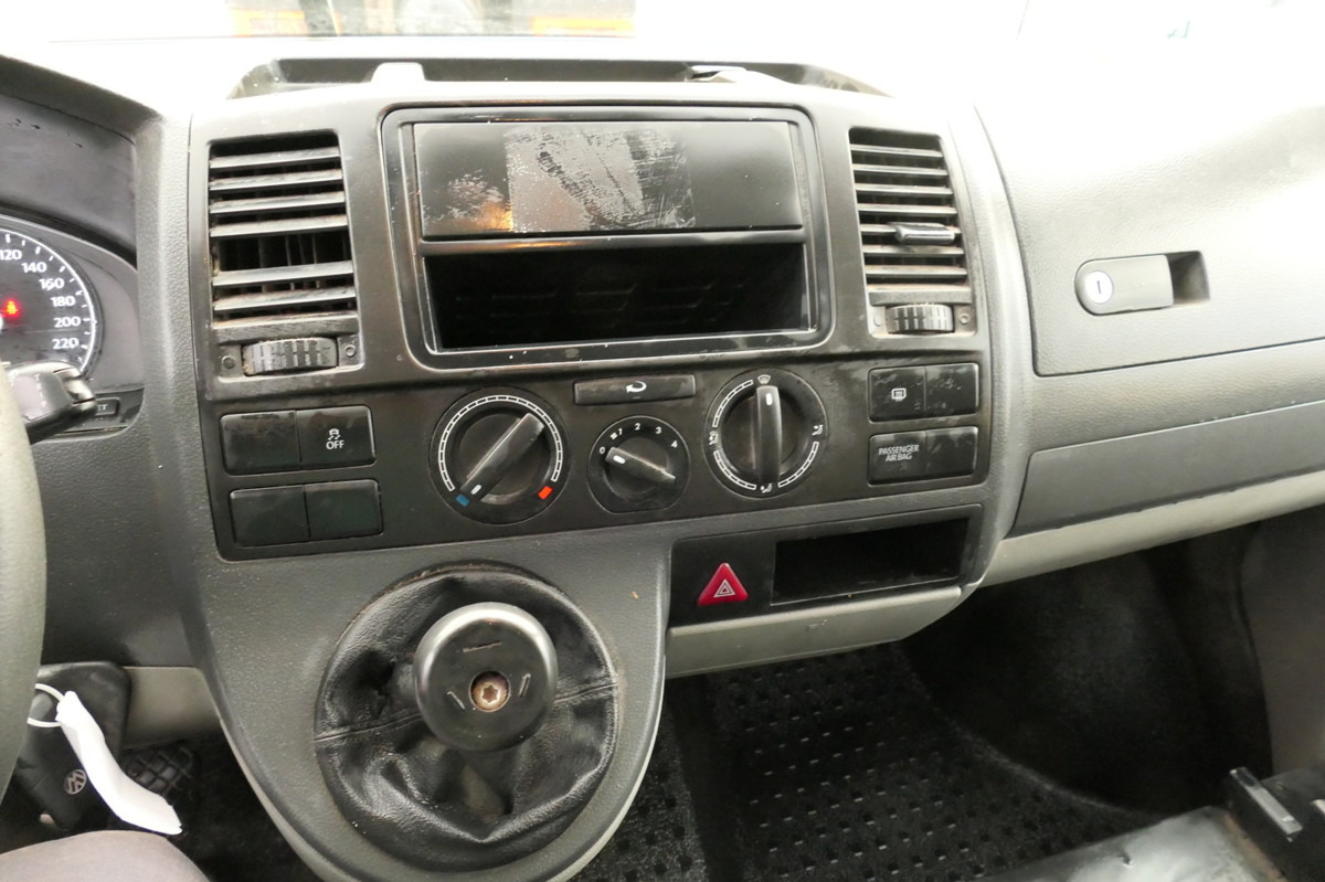 Mali kombi VW T5 Transporter 2.0 TDI PARKTRONIK EURO-5 2xSCHIE: slika 12