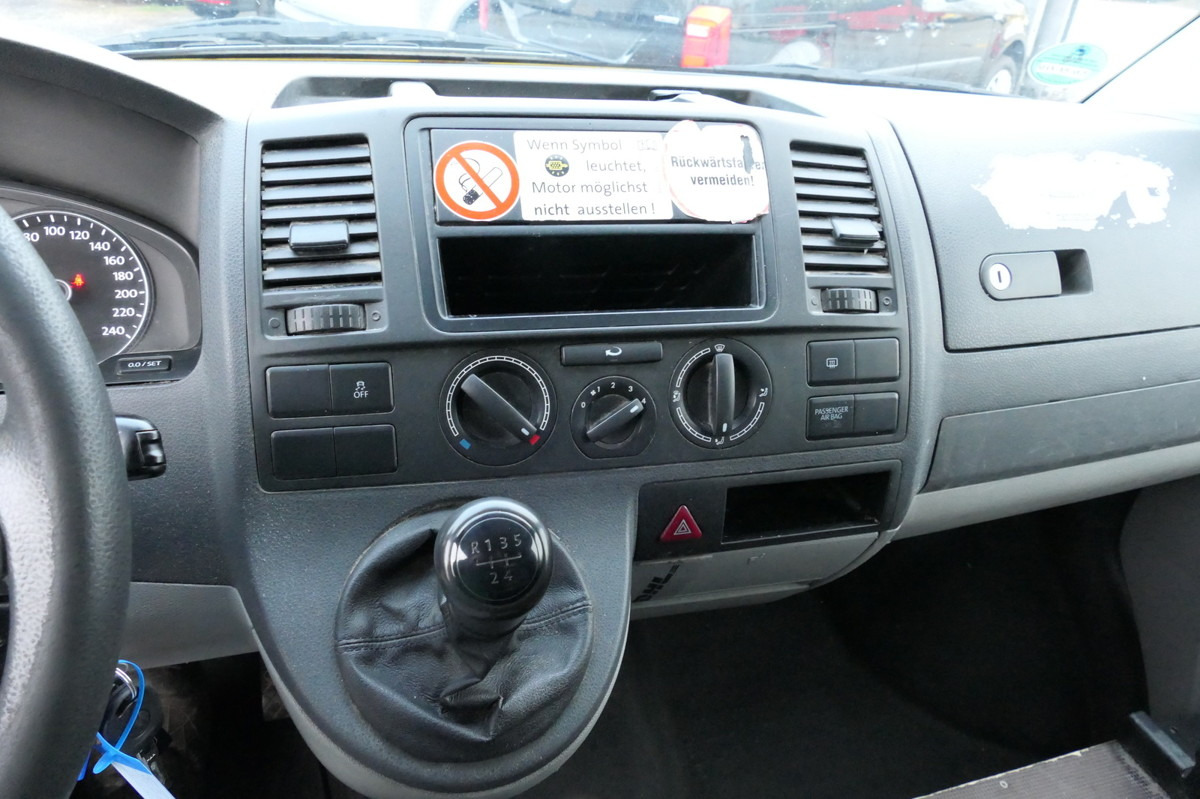 Mali kombi VW T5 Transporter 2.0 TDI PARKTRONIK EURO-5 2xSCHIE: slika 12