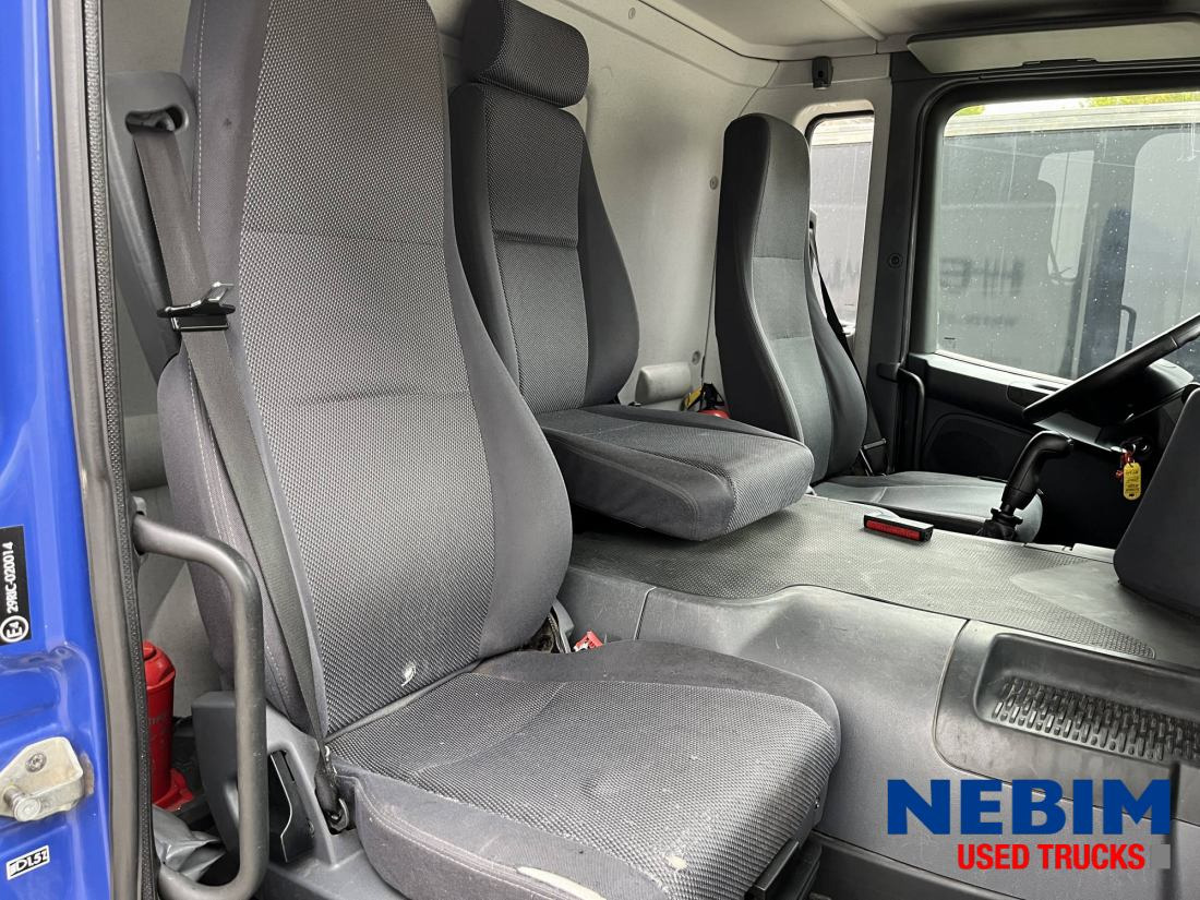 Kamion sa zatvorenim sandukom Scania P270 343.938km - 3 front seats: slika 6