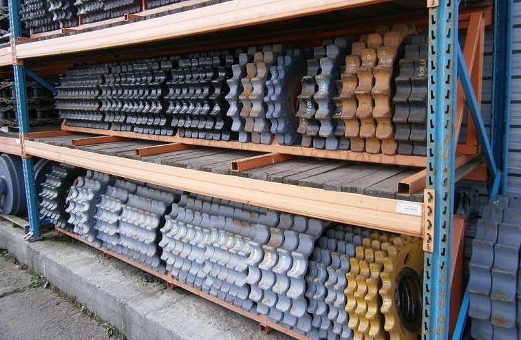 LIEBHERR 914 - Valjci za šine za Bager guseničar: slika 2 LIEBHERR 914 - Valjci za šine za Bager guseničar: slika 2