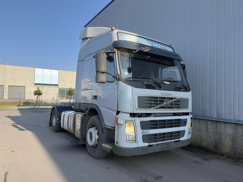 Volvo fm 330 - Tegljač: slika 1 Volvo fm 330 - Tegljač: slika 1