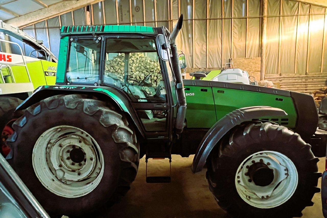 Valtra 8450 Mega - Traktor: slika 3 Valtra 8450 Mega - Traktor: slika 3