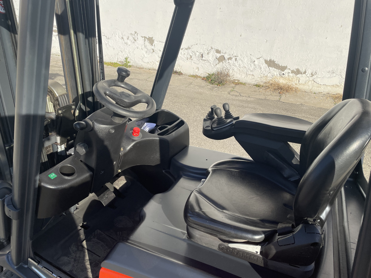 LINDE E 16 C-01 (batt. 2017) - Električni viljuškar: slika 4 LINDE E 16 C-01 (batt. 2017) - Električni viljuškar: slika 4