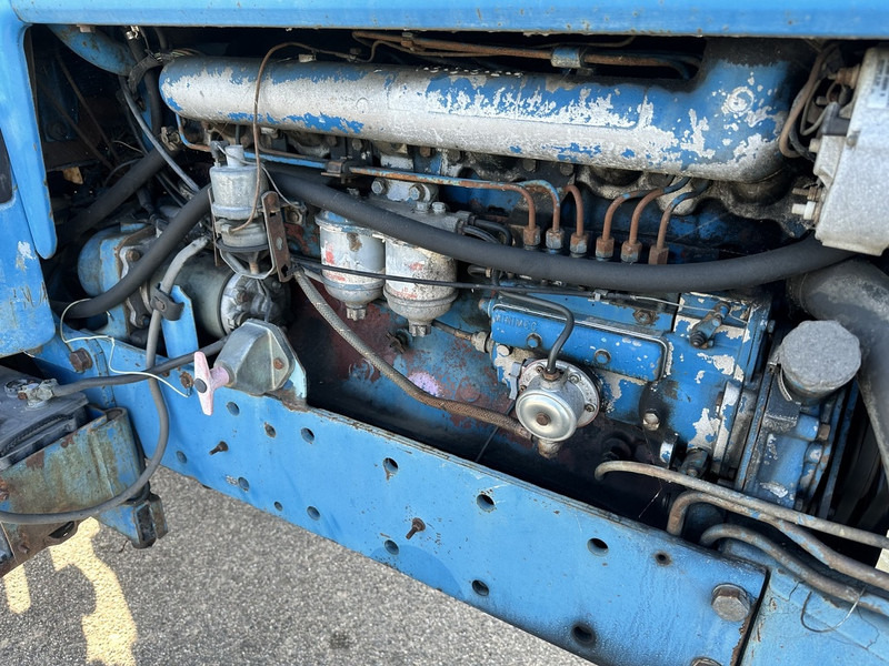 Traktor Ford 8700: slika 14 Traktor Ford 8700: slika 14