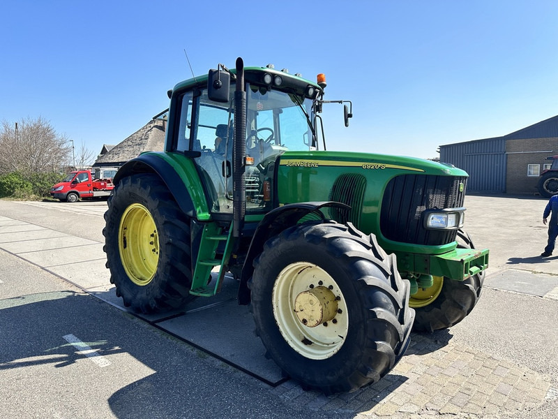 John Deere 6920 - Traktor: slika 4 John Deere 6920 - Traktor: slika 4