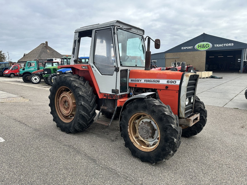 Massey Ferguson 690 - Traktor: slika 3 Massey Ferguson 690 - Traktor: slika 3