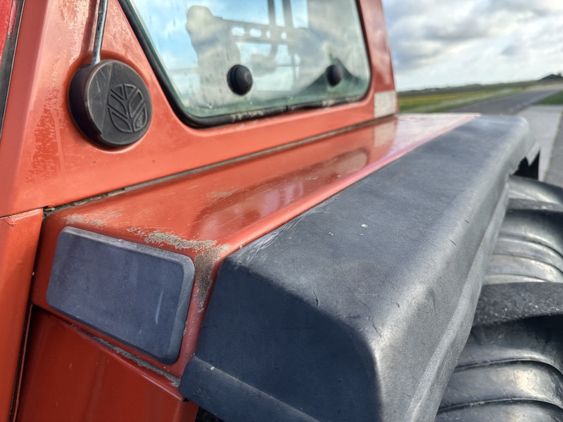 Traktor New Holland 100-90 DT: slika 13 Traktor New Holland 100-90 DT: slika 13