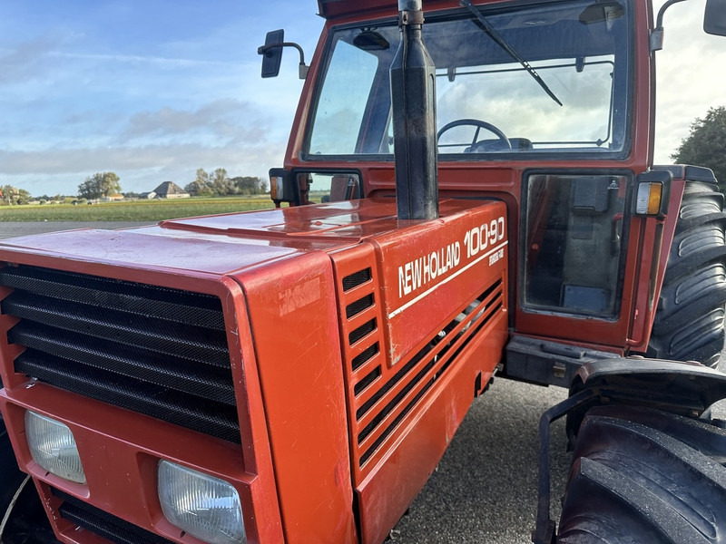 New Holland 100-90 DT - Traktor: slika 2 New Holland 100-90 DT - Traktor: slika 2