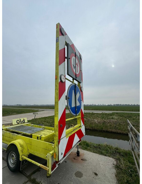 Van Weel VW1300P - Plato prikolica: slika 1 Van Weel VW1300P - Plato prikolica: slika 1