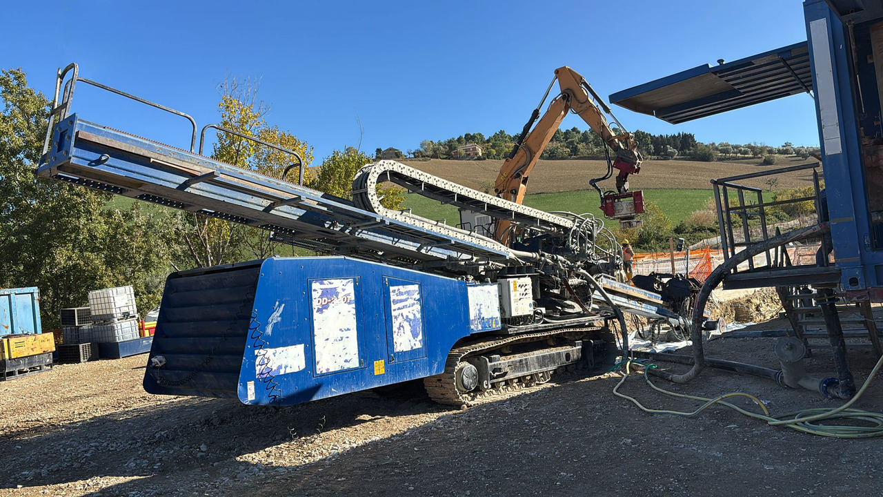 American Auger DD-220T - Mašina za usmereno bušenje: slika 3 American Auger DD-220T - Mašina za usmereno bušenje: slika 3